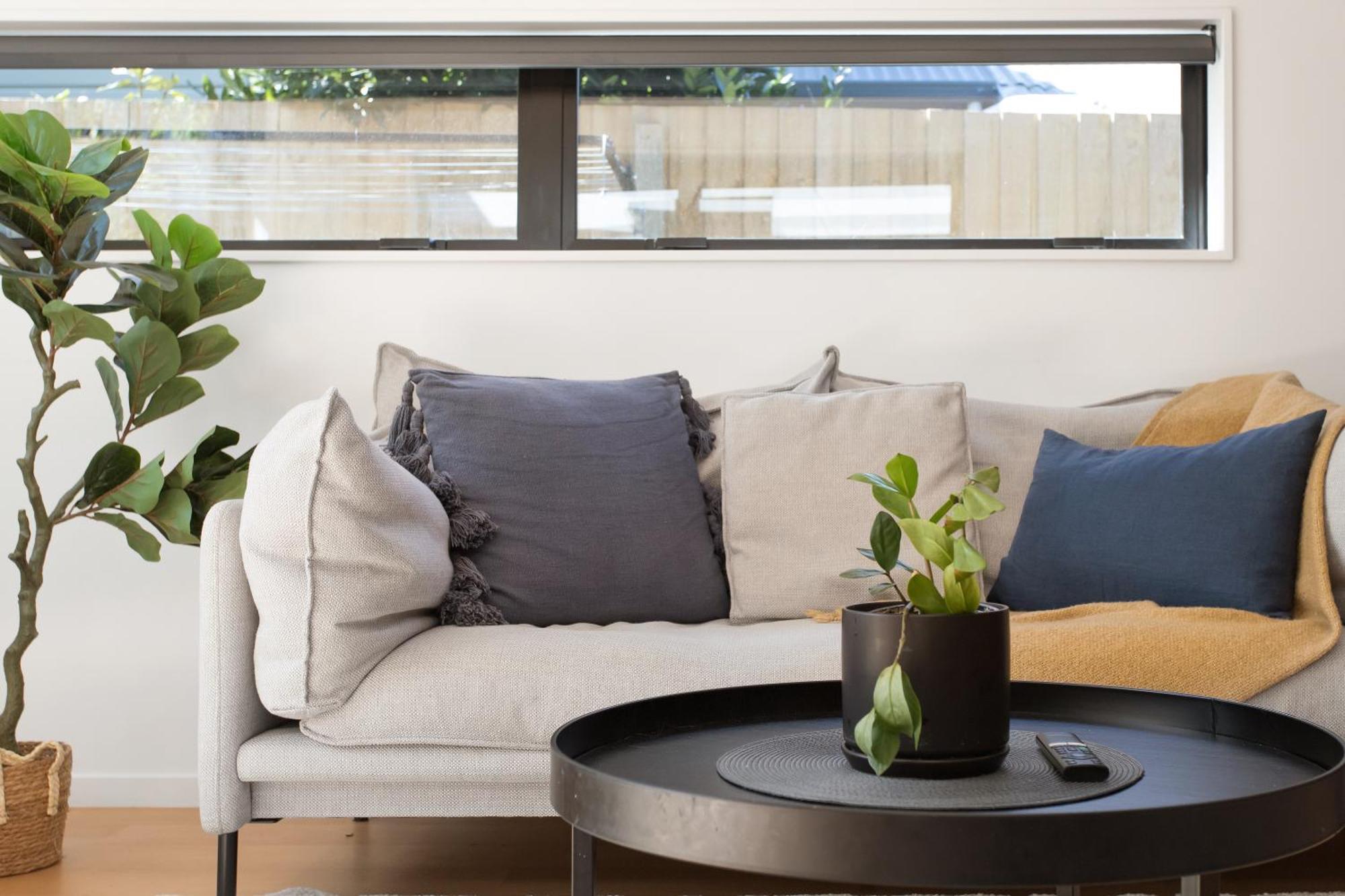 Stylish New 8 Mins Cbd Free Parking Apartment Christchurch